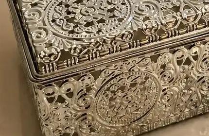 Royal Silver Filigree Tissue Box – Luxury Chrome Décor Piece